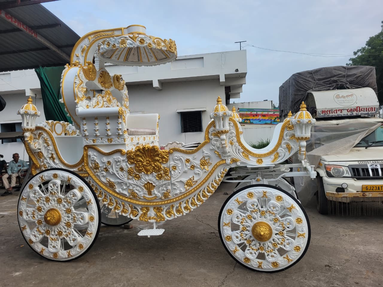 Bahubali Bagi - horse bagi wedding carriage hire Anand Gujarat